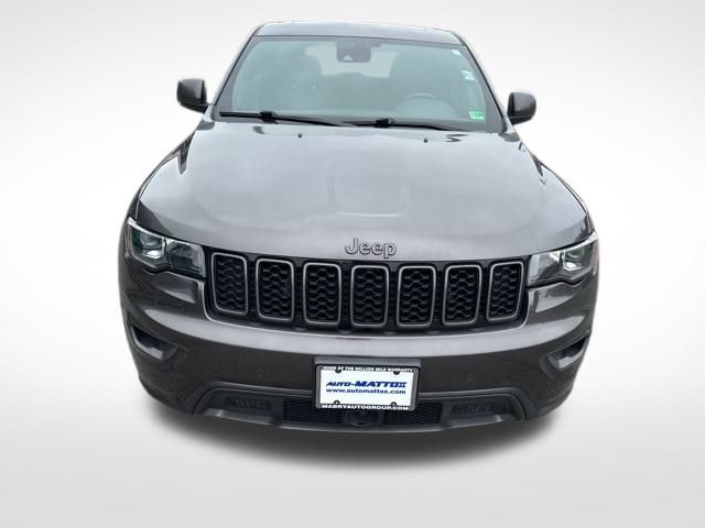 Vehicle image 9 of 41