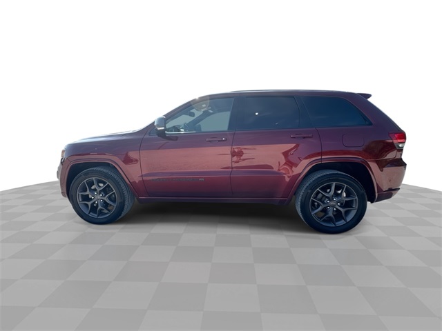 Vehicle image 9 of 33