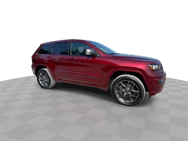 Vehicle image 3 of 33