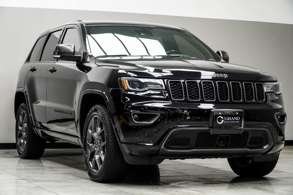 Vehicle image 5 of 39