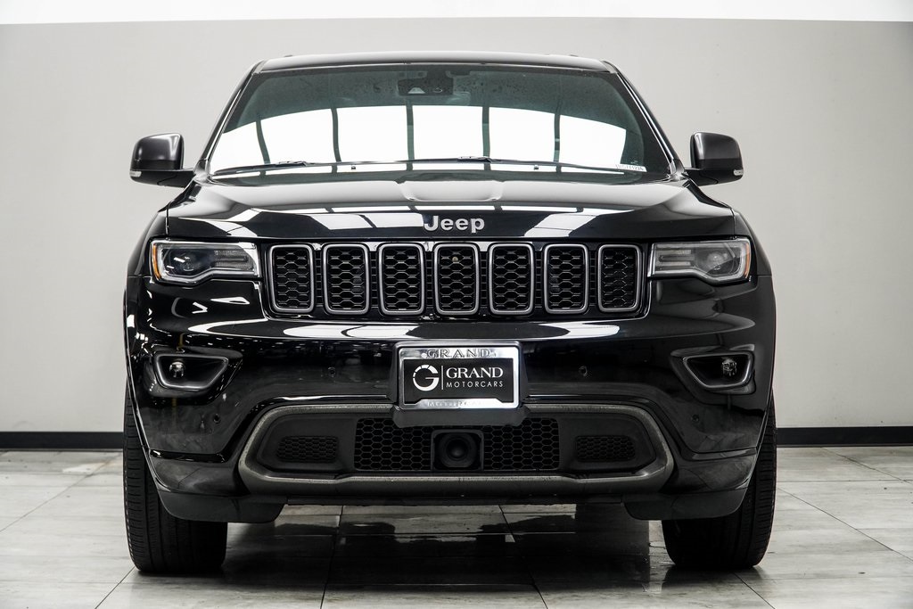 Vehicle image 4 of 39