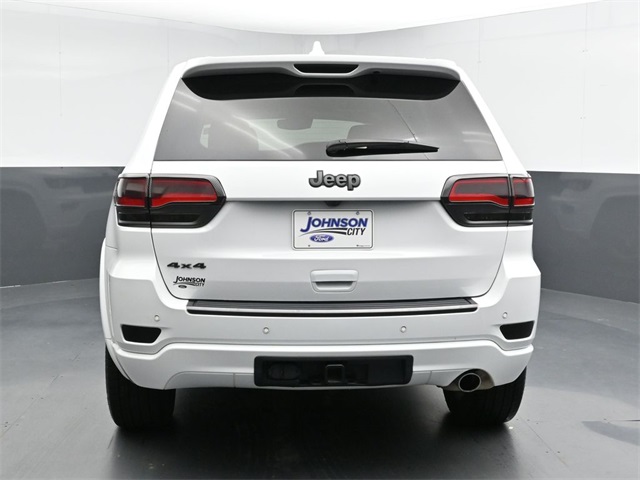 Vehicle image 19 of 36