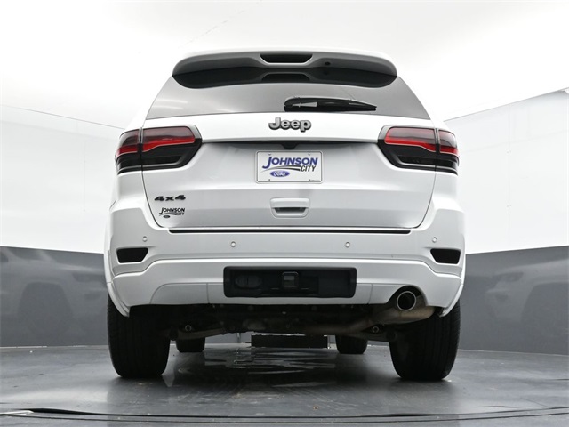 Vehicle image 20 of 36