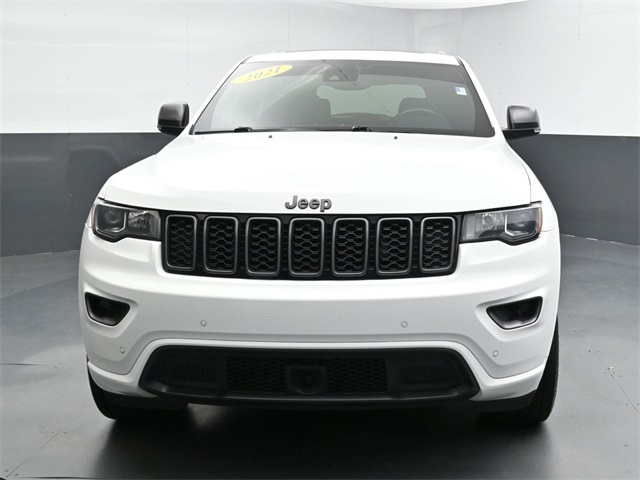 Vehicle image 6 of 36