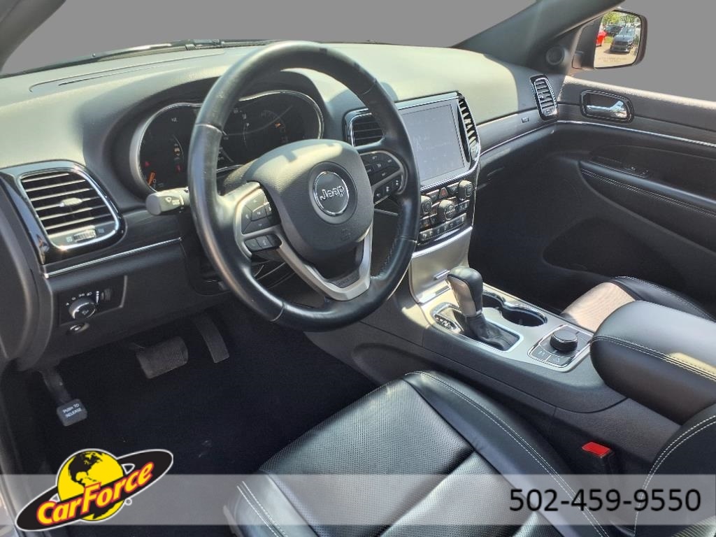 Vehicle image 15 of 31