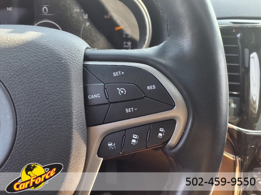 Vehicle image 29 of 31