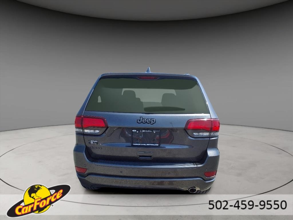 Vehicle image 6 of 31
