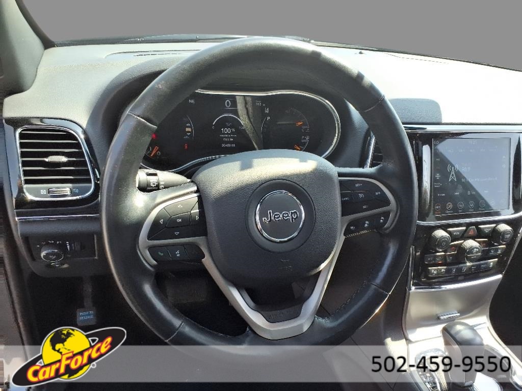 Vehicle image 17 of 31