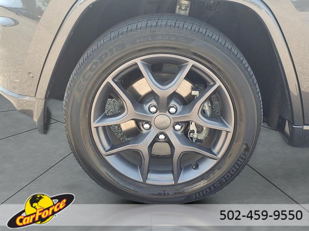 Vehicle image 9 of 31