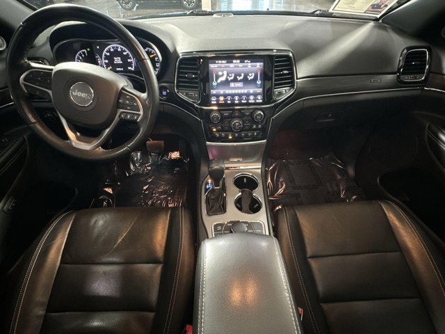 Vehicle image 29 of 41