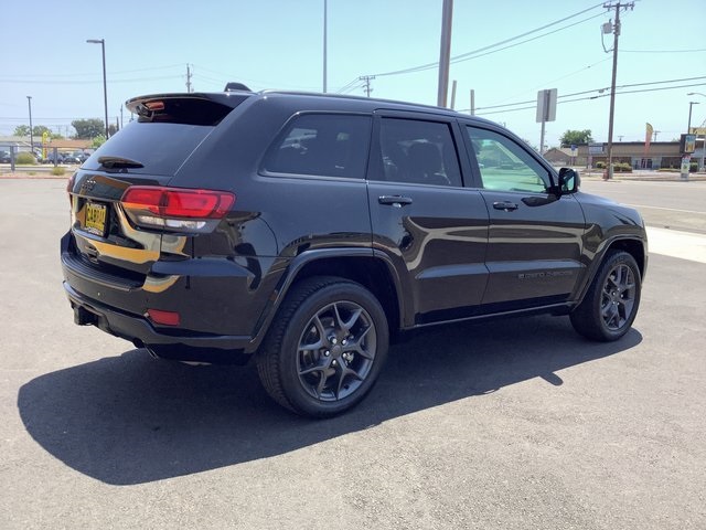 Vehicle image 6 of 42