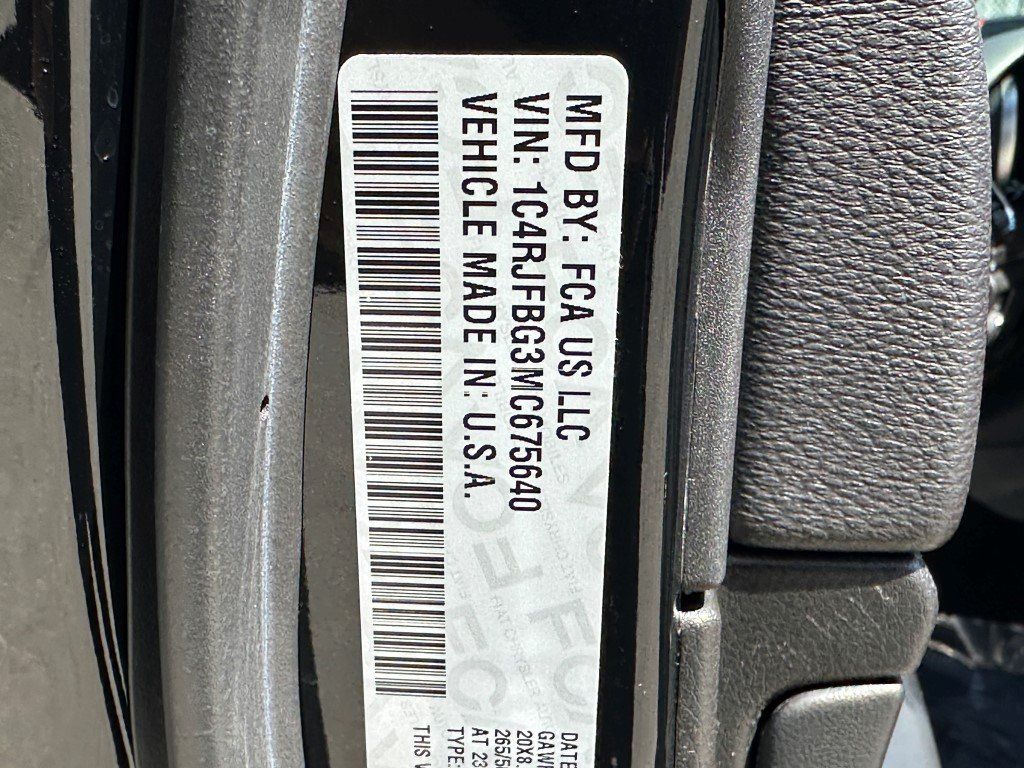 Vehicle image 35 of 35