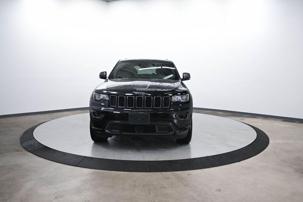 Vehicle image 2 of 38