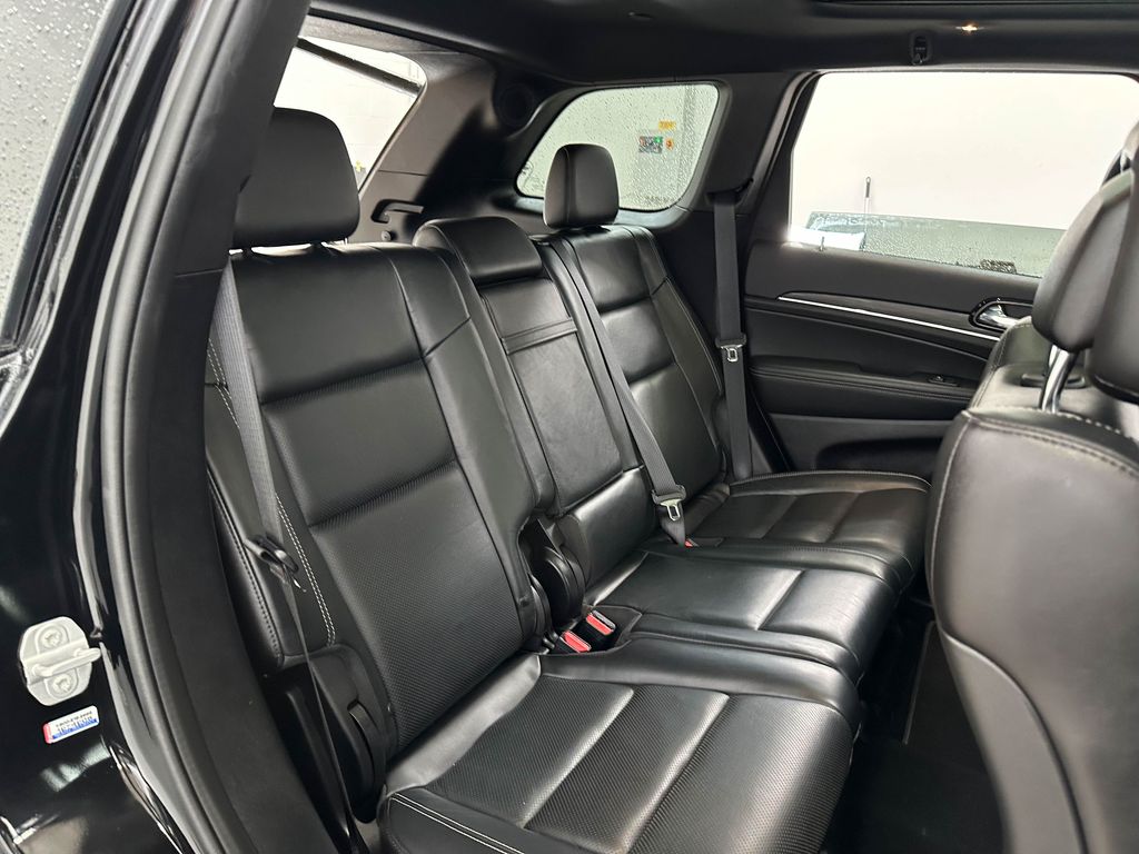Vehicle image 22 of 38