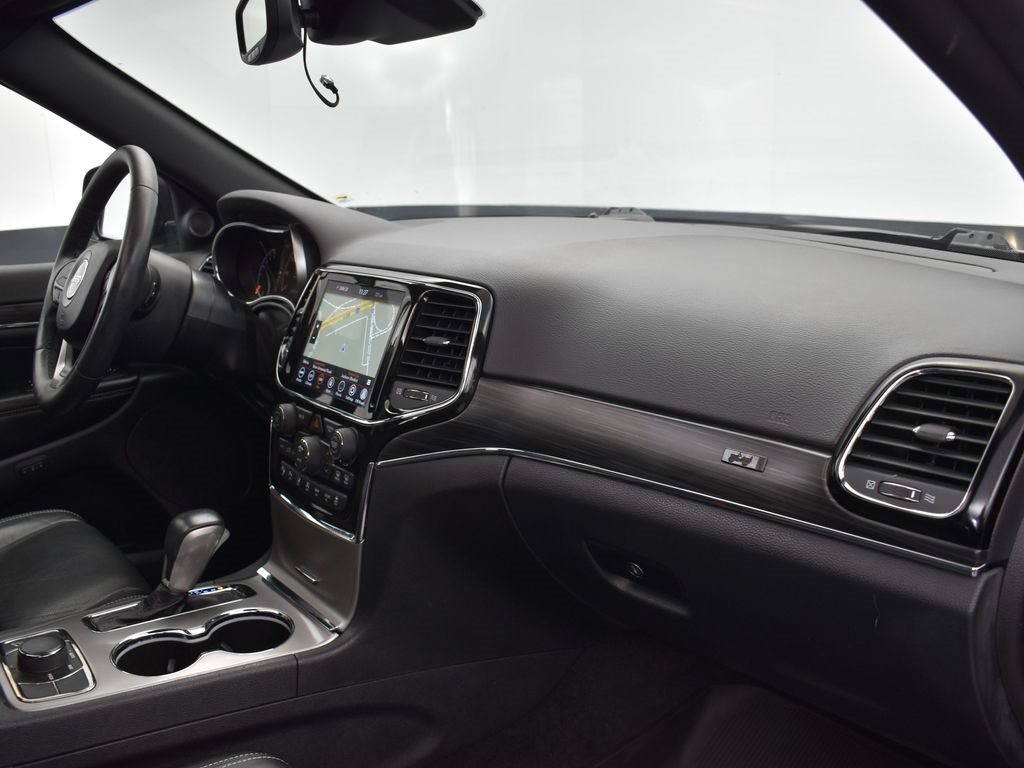 Vehicle image 45 of 54