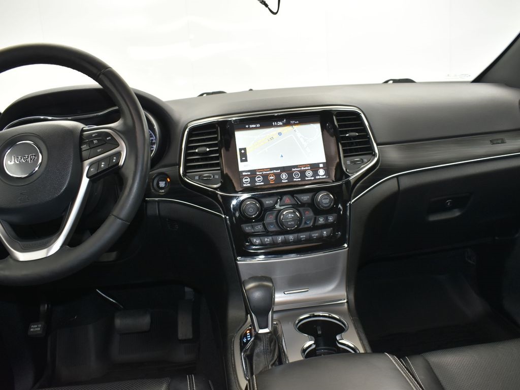 Vehicle image 40 of 54