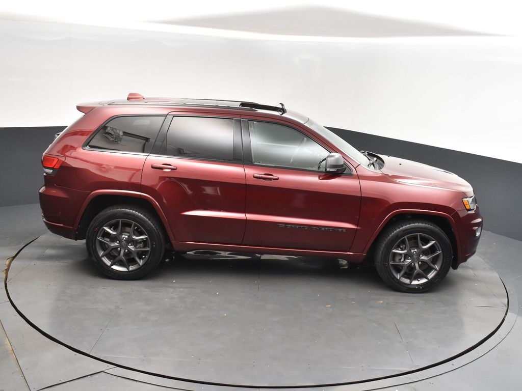 Vehicle image 14 of 54