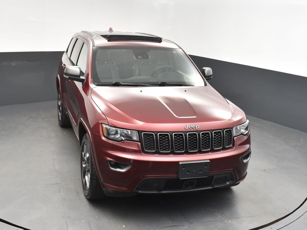 Vehicle image 8 of 54