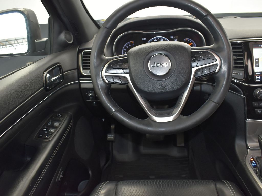 Vehicle image 52 of 54