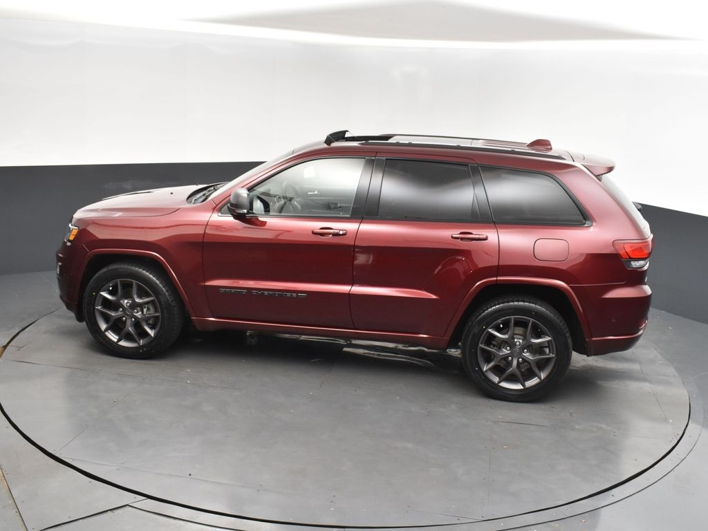Vehicle image 25 of 54