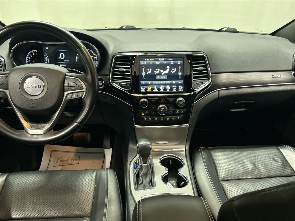 Vehicle image 20 of 31