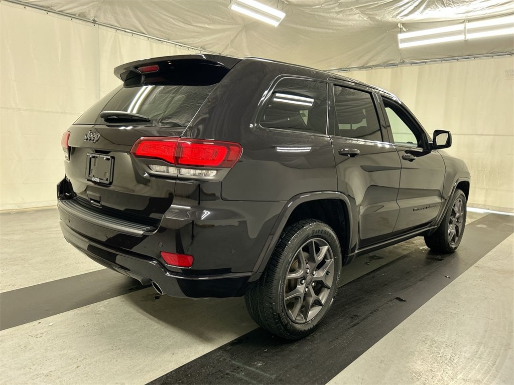 Vehicle image 3 of 31