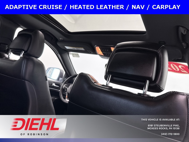 Vehicle image 37 of 40