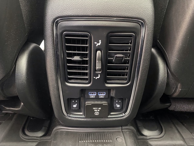 Vehicle image 29 of 30