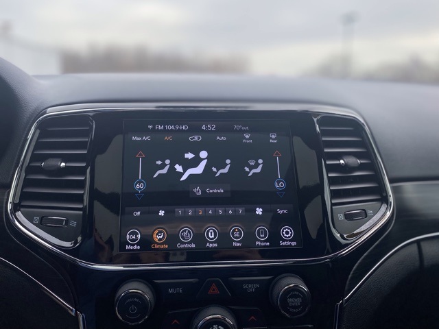 Vehicle image 20 of 30