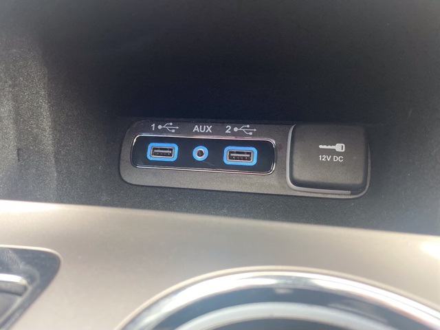 Vehicle image 23 of 30