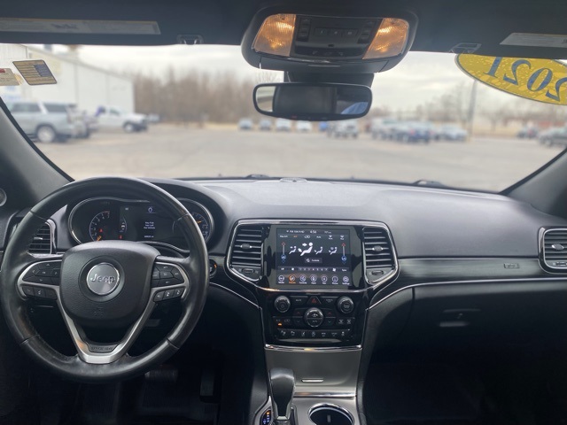 Vehicle image 10 of 30