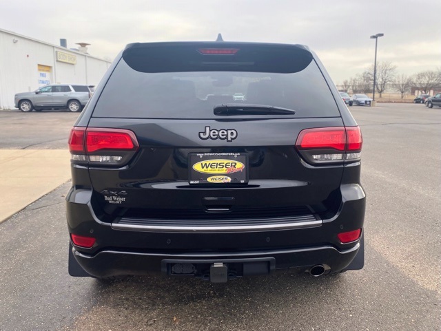 Vehicle image 8 of 30