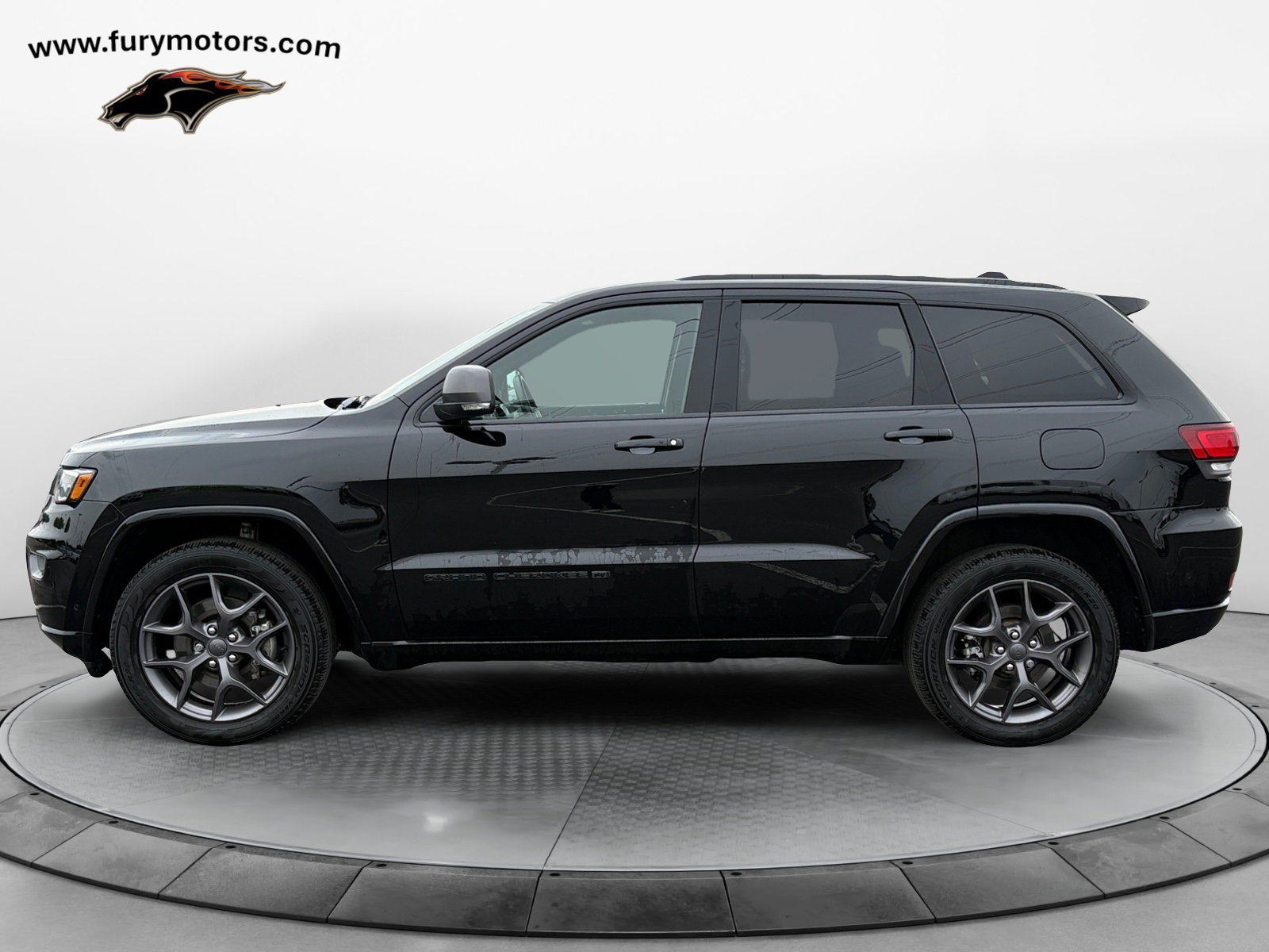 Vehicle image 8 of 34