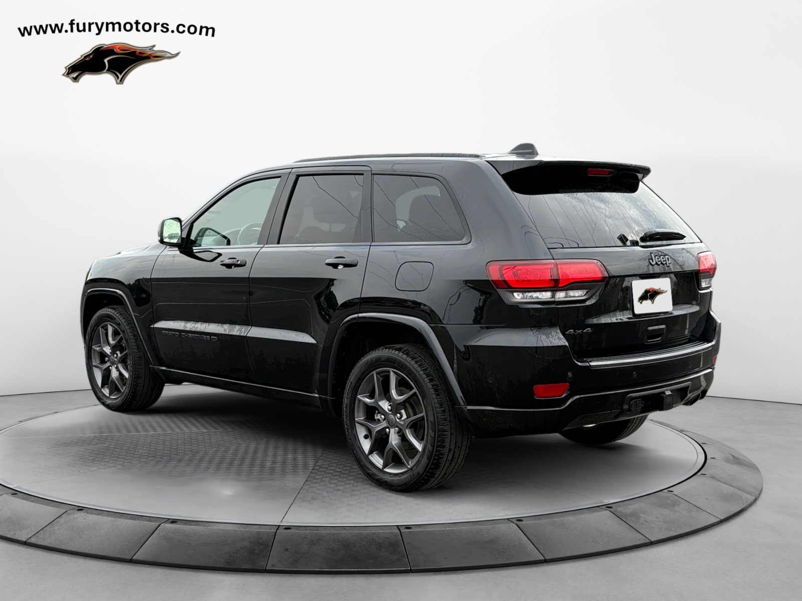 Vehicle image 7 of 34