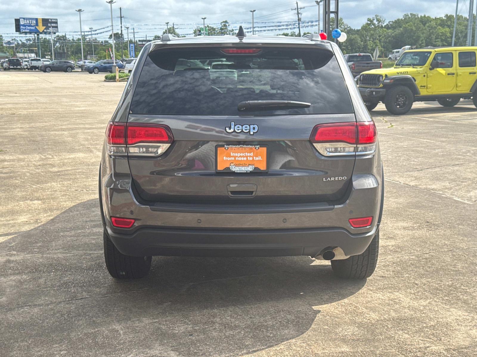 Vehicle image 5 of 27