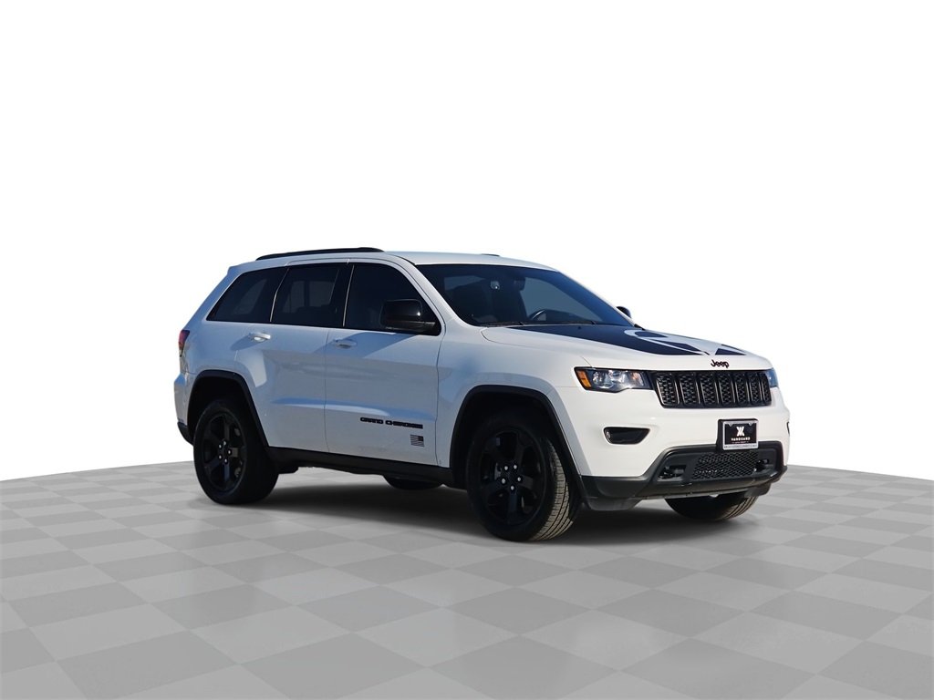 Vehicle image 4 of 33