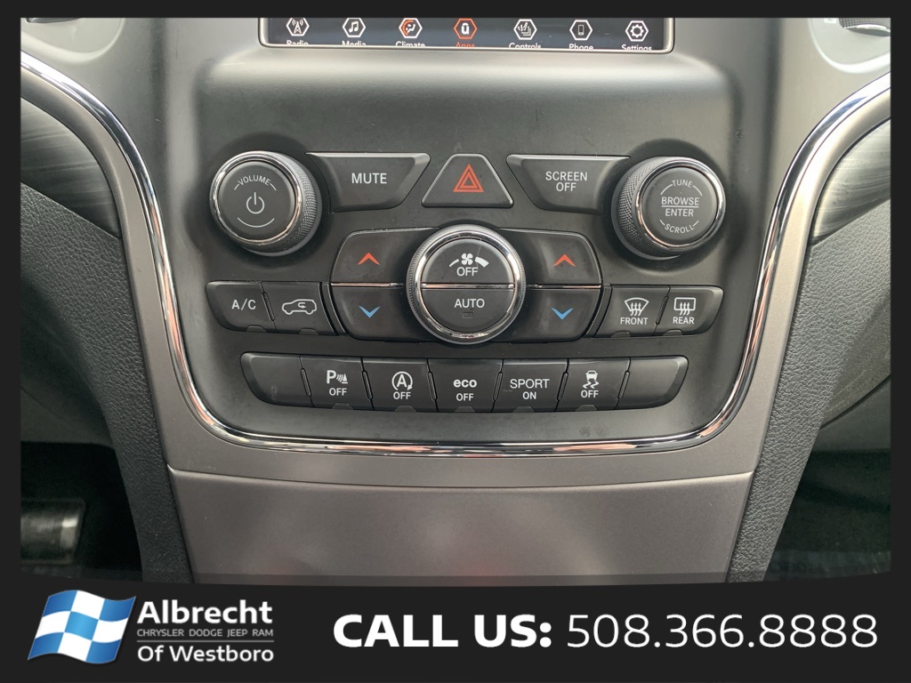 Vehicle image 19 of 27