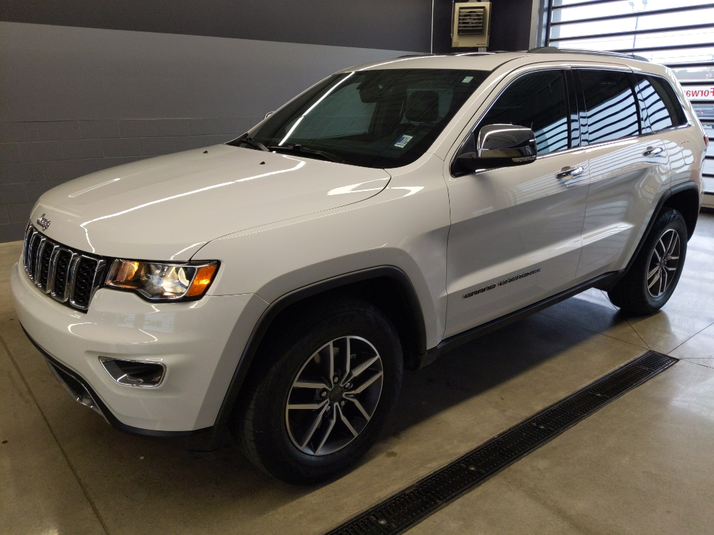 Vehicle image 1 of 28