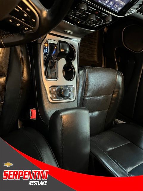 Vehicle image 22 of 39