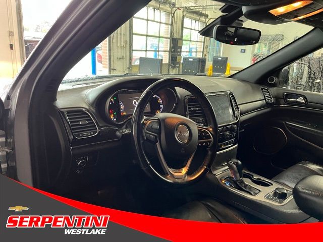 Vehicle image 20 of 39