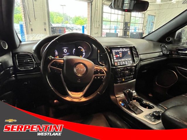 Vehicle image 19 of 39