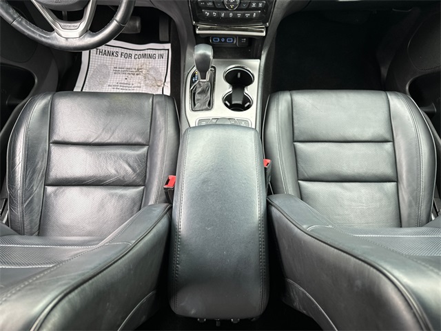 Vehicle image 18 of 42