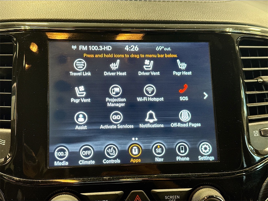 Vehicle image 13 of 32