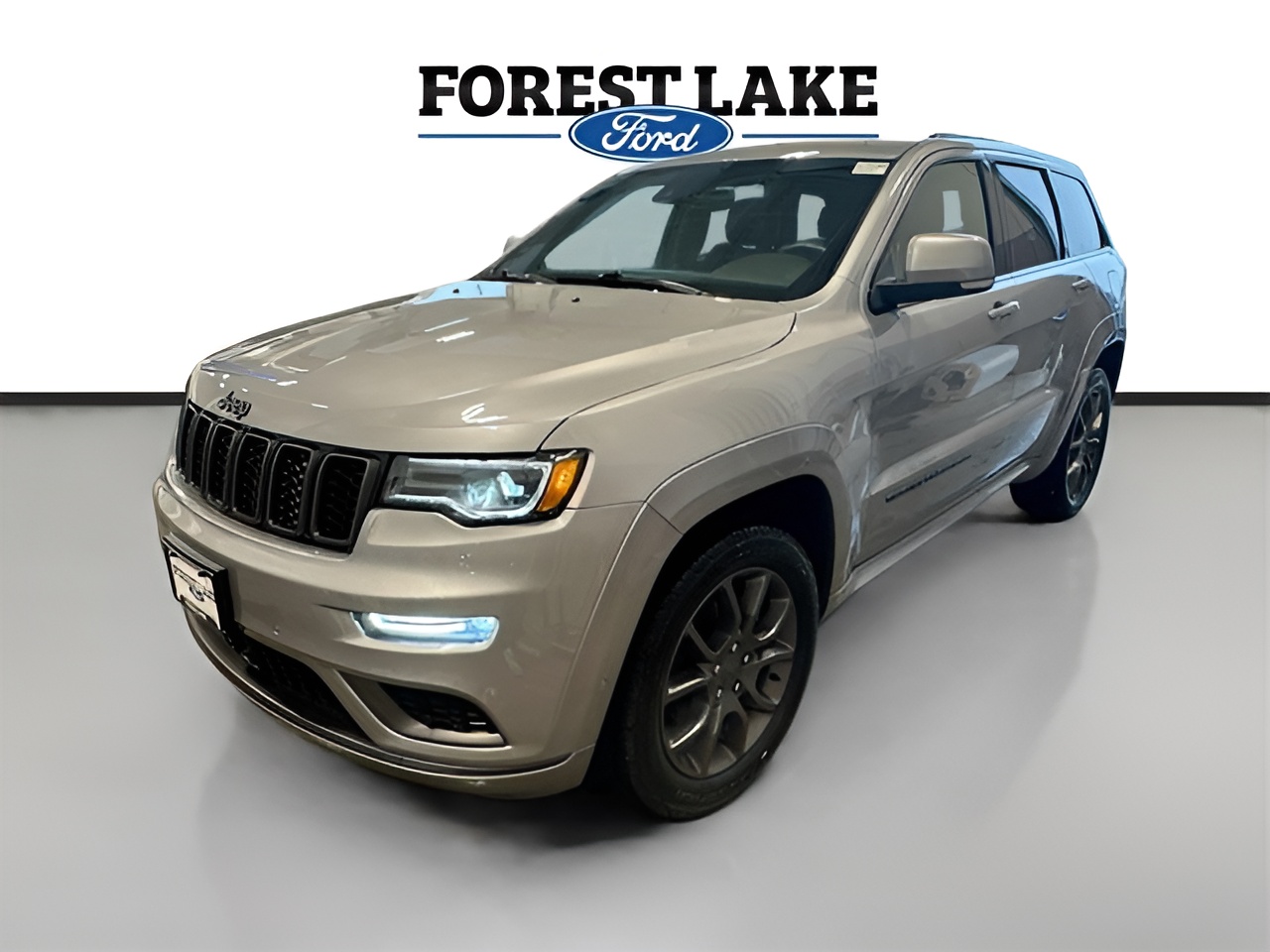 Vehicle image 25 of 32