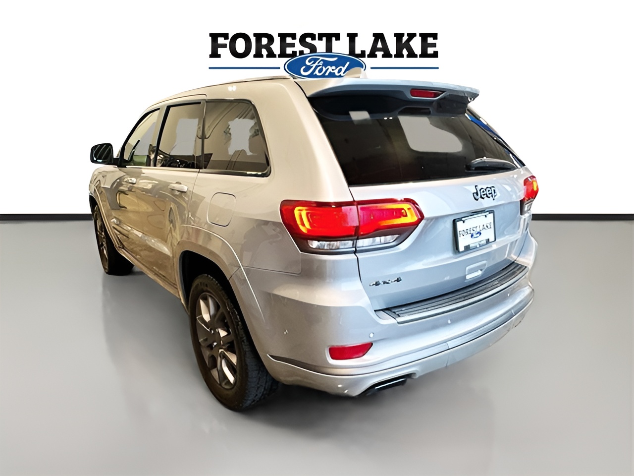 Vehicle image 31 of 32