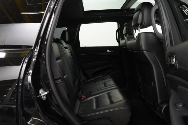 Vehicle image 11 of 31