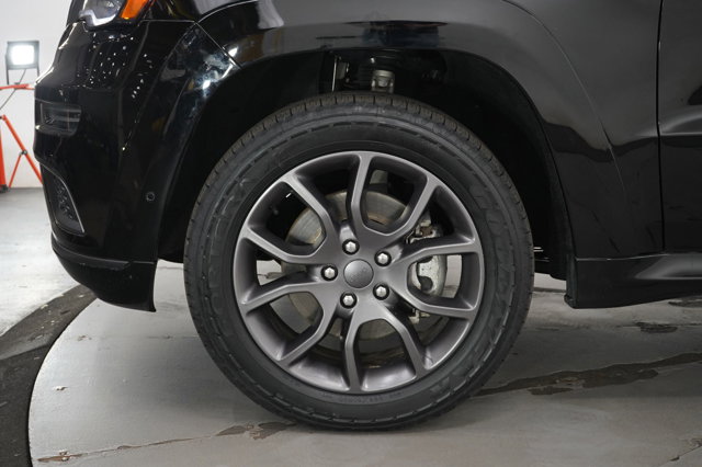 Vehicle image 30 of 31