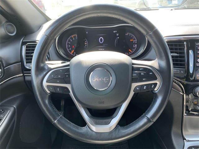 Vehicle image 16 of 31
