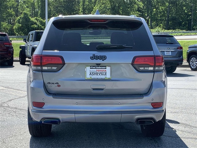 Vehicle image 6 of 31