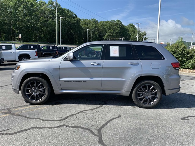 Vehicle image 8 of 31
